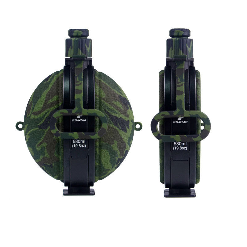 Camo folding silicone water bottle, 580ml, round compact design with black holder and loop