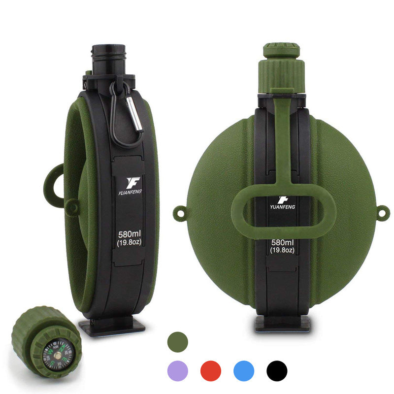 Military green 580ml folding silicone water bottle with black holder and spout; plus small accessory