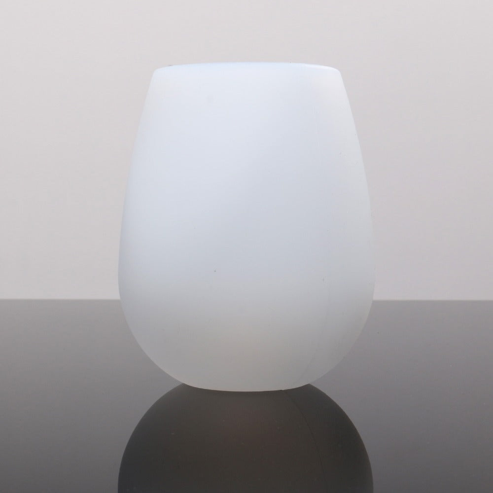 Foldable silicone wine cup, white, standing upright with smooth sides
